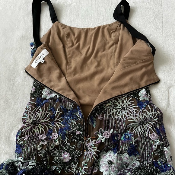 ELLIATT Floral Iridescent Sequin Mesh Midi Dress Medium - Picture 4 of 16